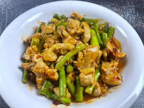 HA Ep62WIAY2YGr?format=jpg.jpg