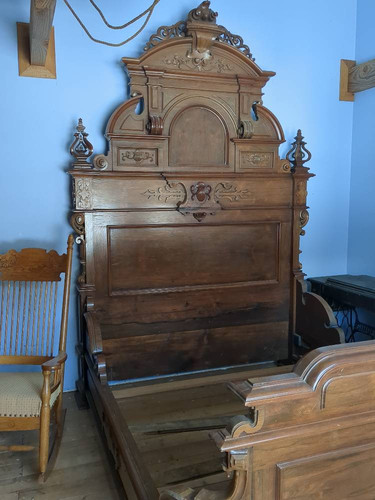 7074d55bf094.jpg