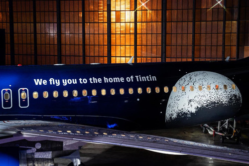 HA9RErDbsAAex m?format=jpg.jpg