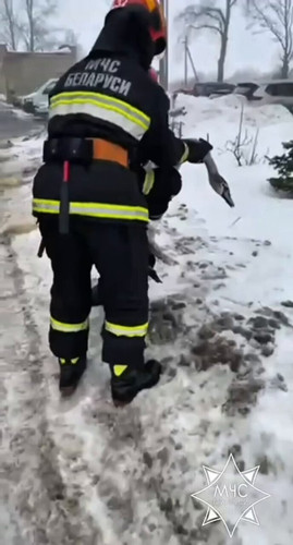 IoFLjdLY8H5w 3kw.jpg