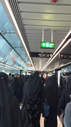 HBDoejNakAA Kzi?format=jpg.jpg