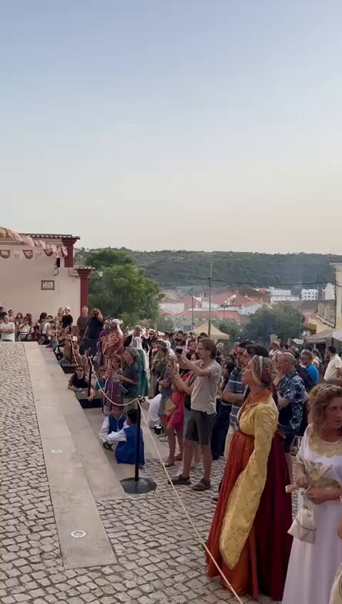 Tyh daOvM9T2zo05.jpg