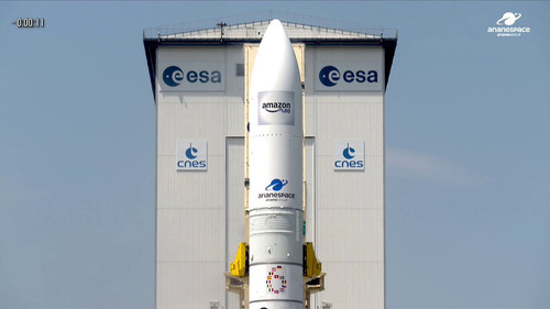 E AXr05ZSIUqZN0S.jpg