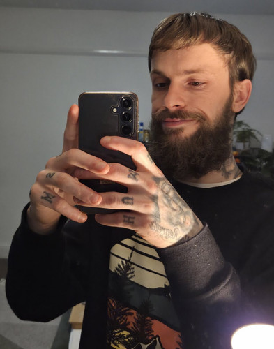 HA1E LCWkAAggeh?format=jpg.jpg