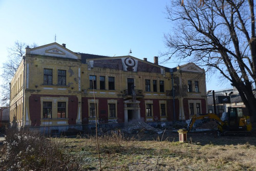 NASLOVNA 768x513.jpg