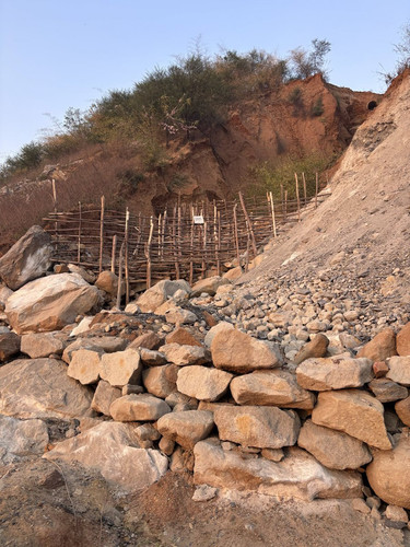 HA JzSaEAAOnd1?format=jpg.jpg