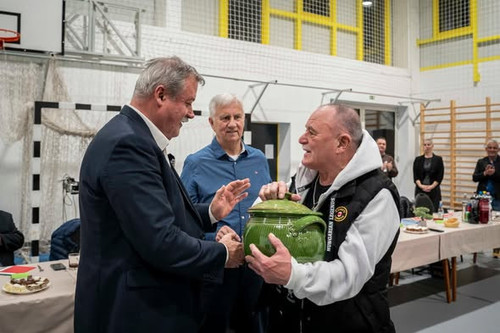 634733833 1352618016670531 3887075489521390404 n.jpg?stp=dst jpg s590x590 tt6& nc cat=109&ccb=1 7& n.jpg