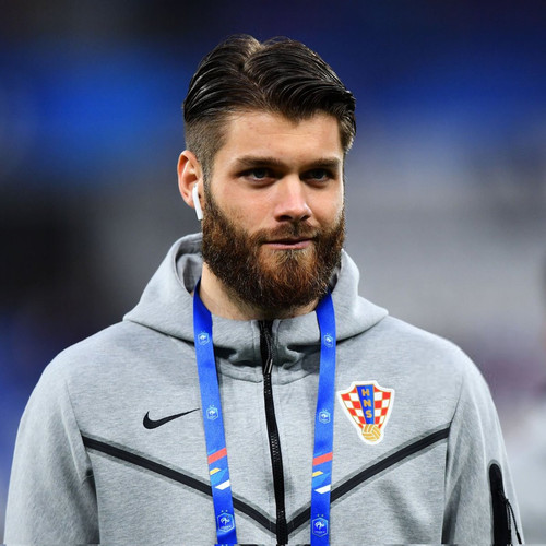 HA9vMsSaYAA xv5?format=jpg.jpg