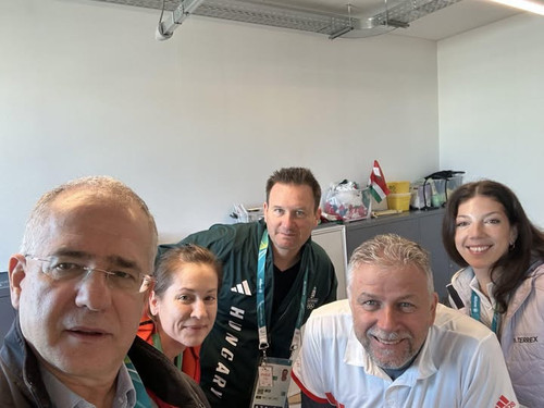 633757378 1435926217893397 5033012544897335188 n.jpg?stp=cp6 dst jpg s720x720 tt6& nc cat=108&ccb=1 .jpg