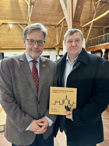 633440801 122155026818728158 6251252675015918273 n.jpg?stp=cp6 dst jpg s590x590 tt6& nc cat=105&ccb=.jpg