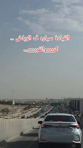 w N4taAapZvj5qyS.jpg