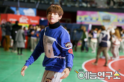 Ca6CgDJUUAAi jK?format=jpg.jpg