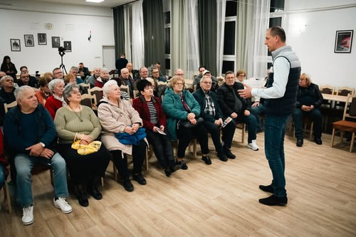 631788861 1231483788970239 4473324954235532480 n.jpg?stp=dst jpg s590x590 tt6& nc cat=105&ccb=1 7& n.jpg