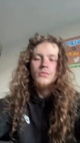 Z6OXvjLMH0sJCVpt.jpg
