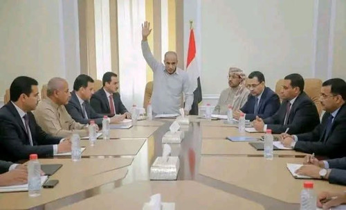 HBEYFi5aYAEw J .jpg