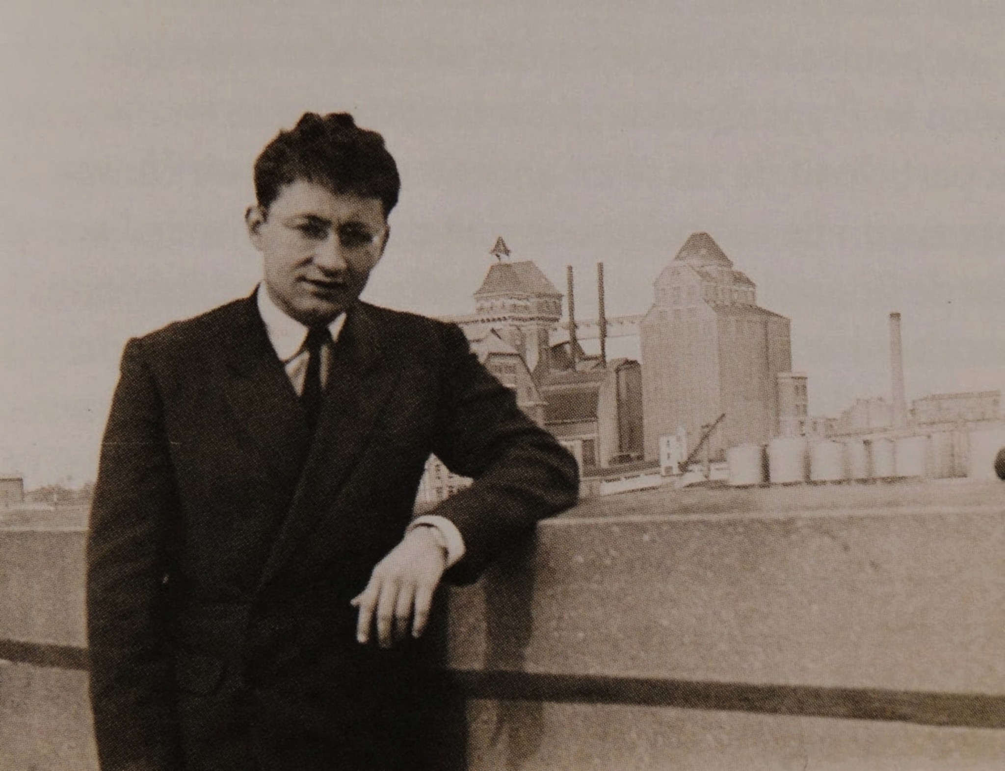 [Image: qHkaPHJ.jpg]