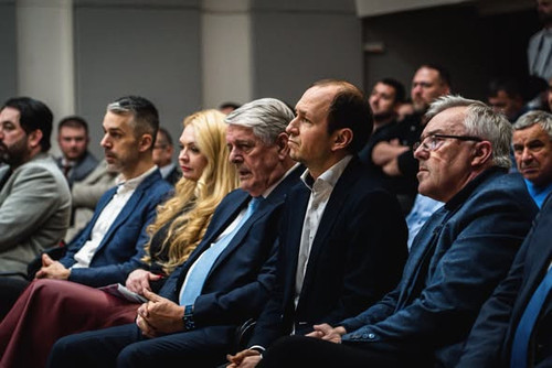 634016613 1530719228861288 2358586029918169705 n.jpg?stp=dst jpg s590x590 tt6& nc cat=100&ccb=1 7& n.jpg