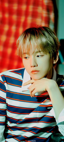 baekhyun season gre 3 lock Edit.jpg