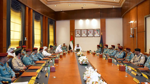 gW1 Q7P 7JooaEAx.jpg