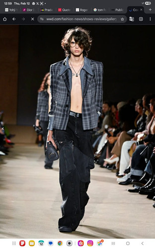 HA kpKMbsAEoVaH?format=jpg.jpg