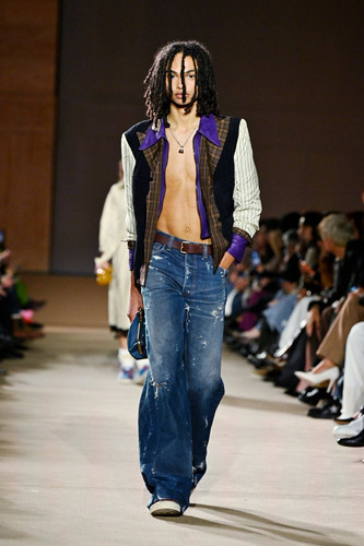 HA jz rbsAUR8lA?format=jpg.jpg