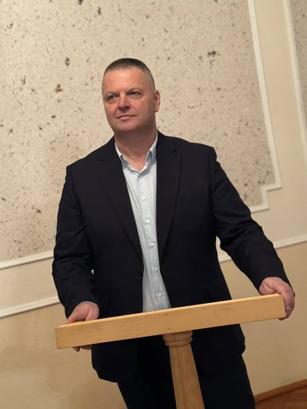 634724211 1454954179594277 9219035709978714985 n.jpg?stp=cp6 dst jpg s590x590 tt6& nc cat=111&ccb=1 .jpg