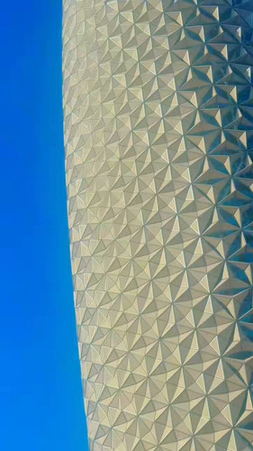 FkFIg A9B5M2wA8T.jpg