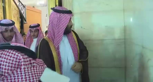 aAHOi4k1h 2hlCe .jpg