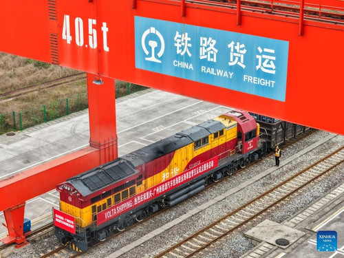 HBF0nO4agAAnxhp.jpg