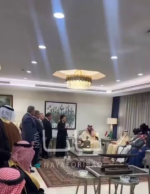 X3Rau b5kUP0s7t1.jpg