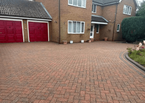 Driveway Cleaning in Hull – Professional & Reliable.gif