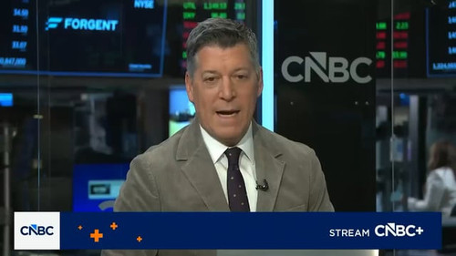 cnbc investors selling us credit and stocks pimco blackrock v0 amFpdWNxM2kzNmpnMaaj6ESchwveMPd 2r8lG.jpg