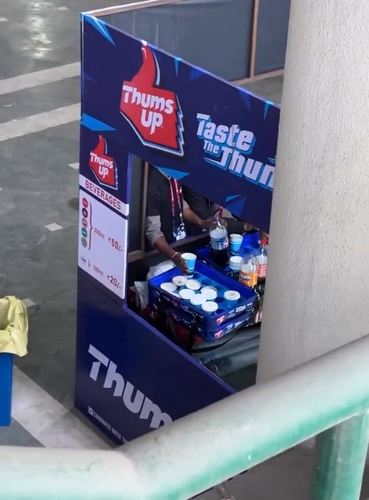 HBBSyhFbsAIoTWk.png