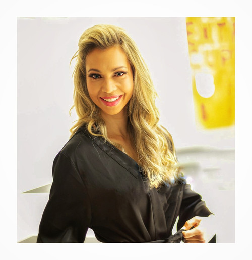 Kamila bikini fitness bitch aka The Sexretary.jpg