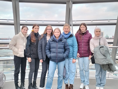 e2c1ea3d f295 4523 83c6 36bfd4eb04a0 1 all 4155.jpg