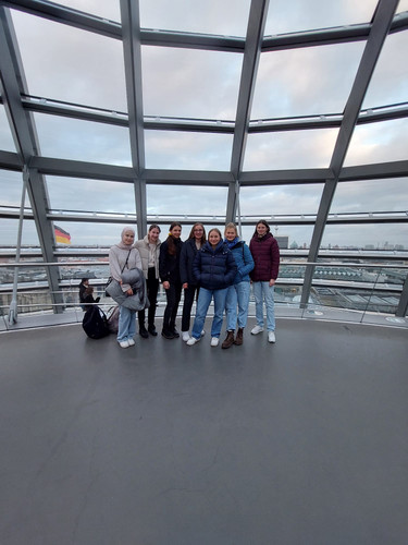 e2c1ea3d f295 4523 83c6 36bfd4eb04a0 1 all 4167.jpg