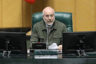 رئيس البرلمان الإيراني، محمد باقر قاليباف: "ترامب كان يقول إن سعر النفط لن يرتفع كثيرًا والآن بعد أن ارتفع يقول إنه سيحدث تعديلًا".

"إذا استمرت الحرب...