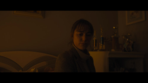 Longlegs.2024.UHD.BluRay.USA.2160p.HDR.x265.10bit.DTS HD.MA.5.1 UBits 002209.jpg