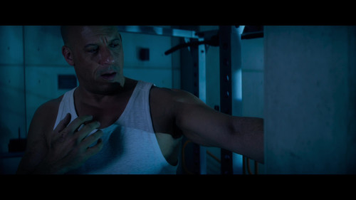 喋血战士.Bloodshot.2020.UHD.BluRay.2160p.HDR.x265.10bit.Atmos.TrueHD.7.1. UBits 002402.jpg