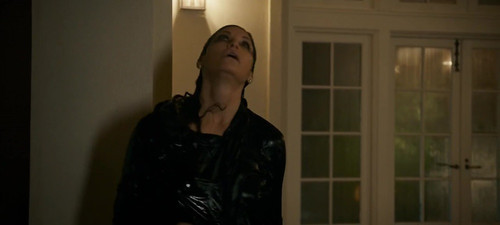 Breed of Greed Gina Gershon faint, Chelsea Gilligan hko 1.jpg