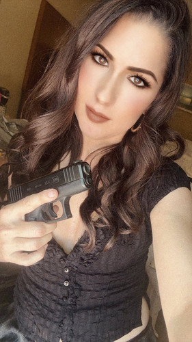 G19oAKDWQAAvVOE.jpg