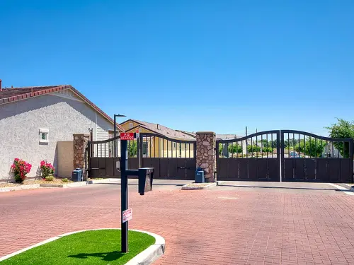 7016001a17a99a5321a7a5e10b828642 cc ft 768.webp