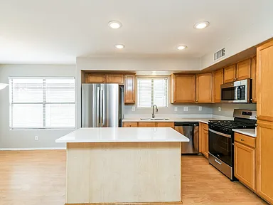 84ca4e2a75592ad293e5dff810d4abe2 cc ft 384.webp