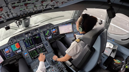 p6oRRH282vdq6L52.jpg