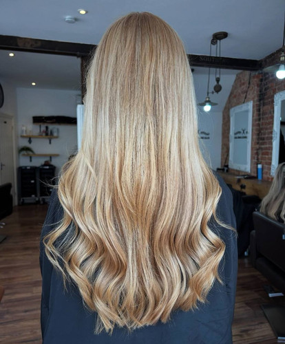 02 blonde waves back.jpg