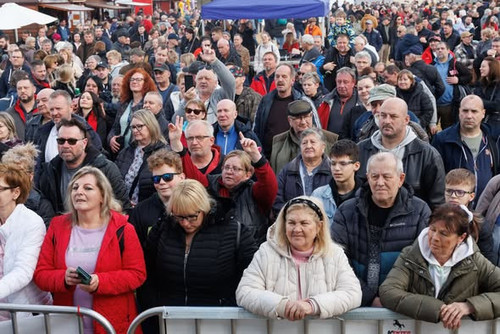 635522621 1313625877482004 8875850895596761277 n.jpg?stp=dst jpg s590x590 tt6& nc cat=101&ccb=1 7& n.jpg