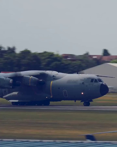 7J5iChb7AA7 pcIv.jpg