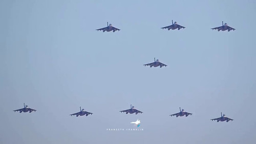 QBjHBapgTuOUSUjh.jpg