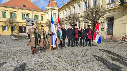 634683421 1478849717578188 3215716836211438006 n.jpg?stp=cp6 dst jpg s590x590 tt6& nc cat=106&ccb=1 .jpg