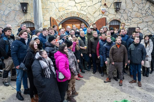 634604237 1319053170257425 1261421643757261175 n.jpg?stp=dst jpg s590x590 tt6& nc cat=111&ccb=1 7& n.jpg